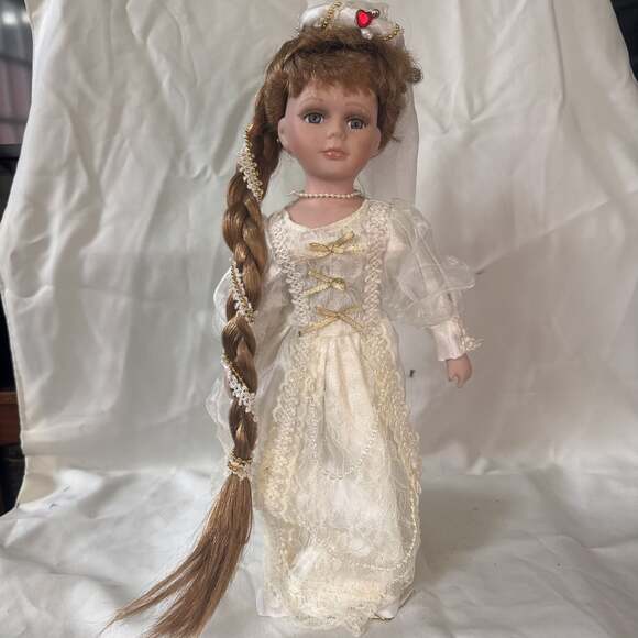 Collector's Choice Genuine Fine Bisque Porcelain Bride Doll - Picture 1 of 2
